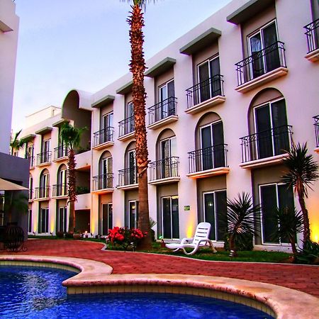 Seven Crown Express & Suites By Kavia Cabo San Lucas Buitenkant foto