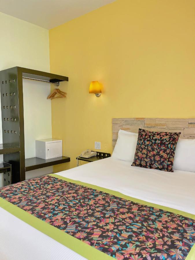 Seven Crown Express & Suites By Kavia Cabo San Lucas Buitenkant foto