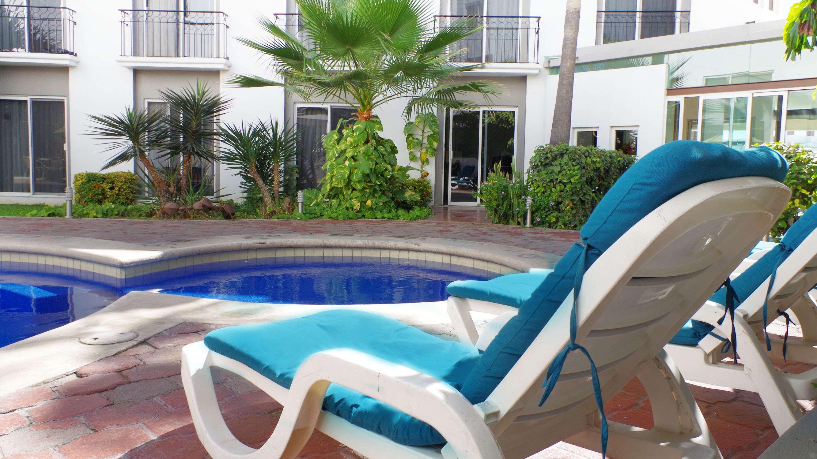 Seven Crown Express & Suites By Kavia Cabo San Lucas Buitenkant foto
