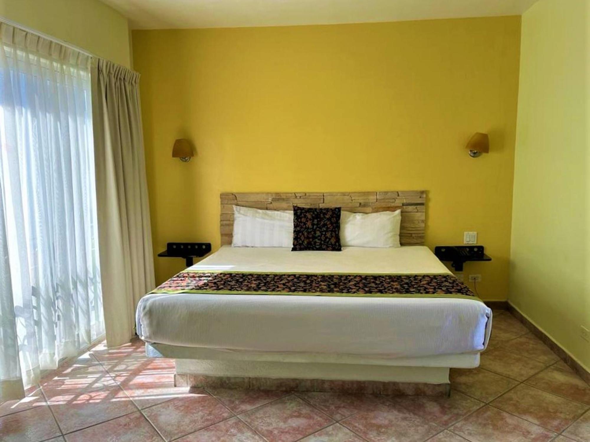 Seven Crown Express & Suites By Kavia Cabo San Lucas Buitenkant foto